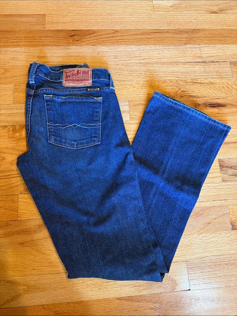 2/26 Short Lucky Brand Women’s Bootcut Jeans